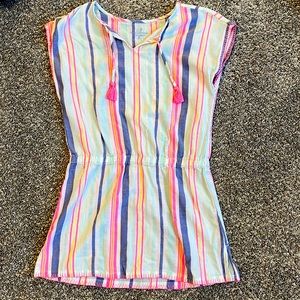 Kids vineyard, vines cover up